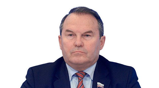 ����� �������: ������������� ������� ������� ���������� ������� ��������� � ������, � ��� - �� �����