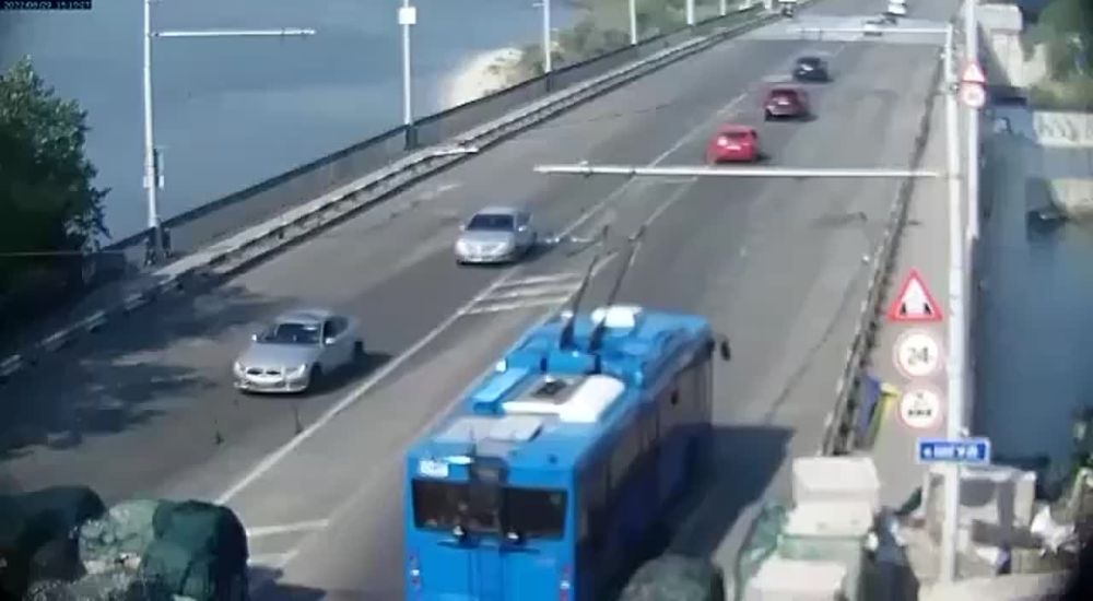 ������ ��������� �������� � ��������� ������ � ���������� ����