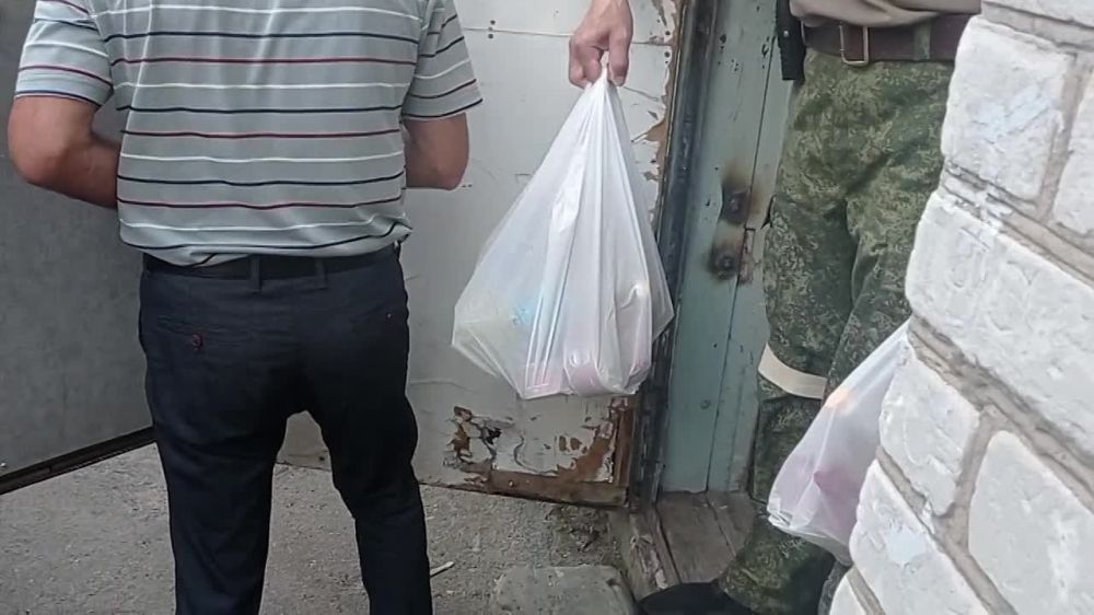 ������ �� ���������� � ������������ �������� �������� 1000 ����������� �������