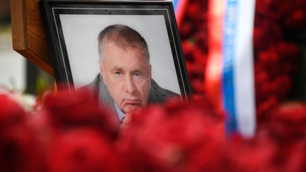 Собянин подписал постановление о присвоении улице на западе Москвы имени Жириновского