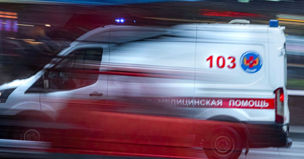 Пьяный пассажир такси отказался платить и напал с ножом на водителя