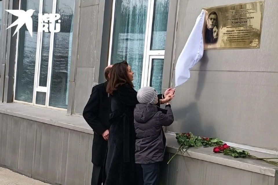 ������� ���������� ������������: � ������� �������� ����������� ������ �������� ��������� ��ϻ