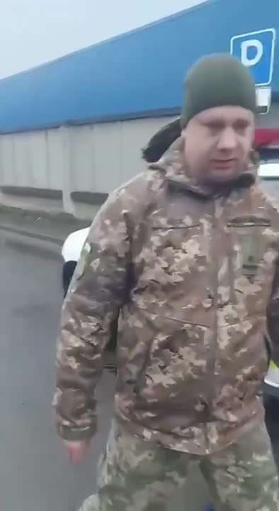 ������� � ������ � �������� ������, ������ � �������) ������ ������� �� �����, ��� ���������� � ����������� �� �����������