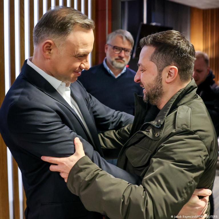 �������� ��������� �� ������� � ������� ����� ���������� ������ ���������� ���������� ���� ����� ���������� � �������, ������� ������ � ���. ���� ���������� ������� �������������� ��������, ������� ������ ������� ��������� � ������������� ���� � �������