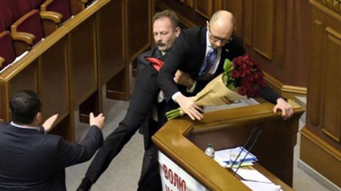 � ���� �� ��� 17 ������ ��������� ���������� ���-������ ���� �����, �� ����������� ���������� ������� � ������� ����