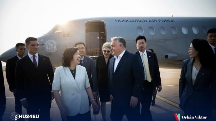 ������ ����� ������ � �����