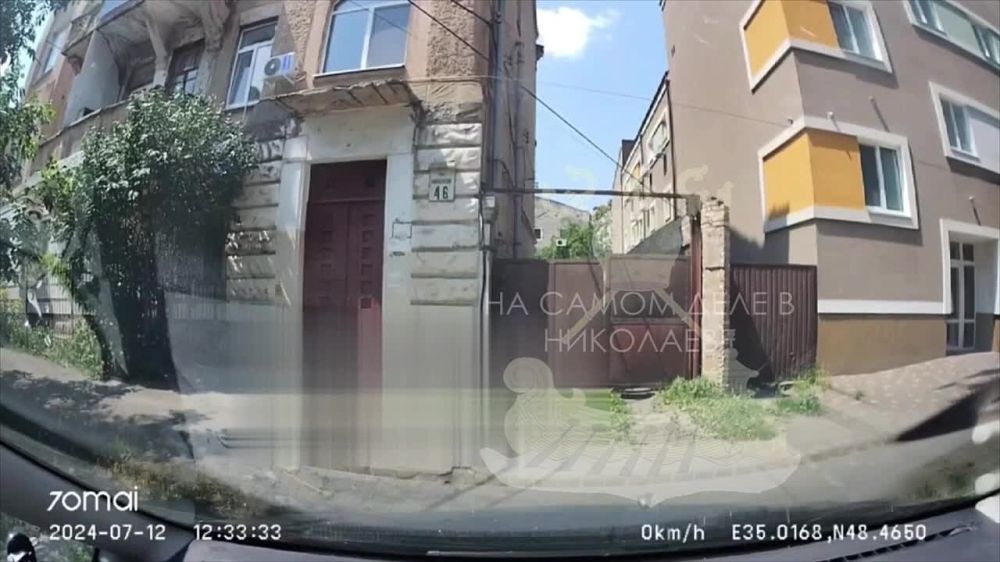 ��� ��, ����?!. � ��������������� ������� ������� � ������ � �������, ������ ����� � �� �������: "���� ������!", ����� ��������� ������ ��������
