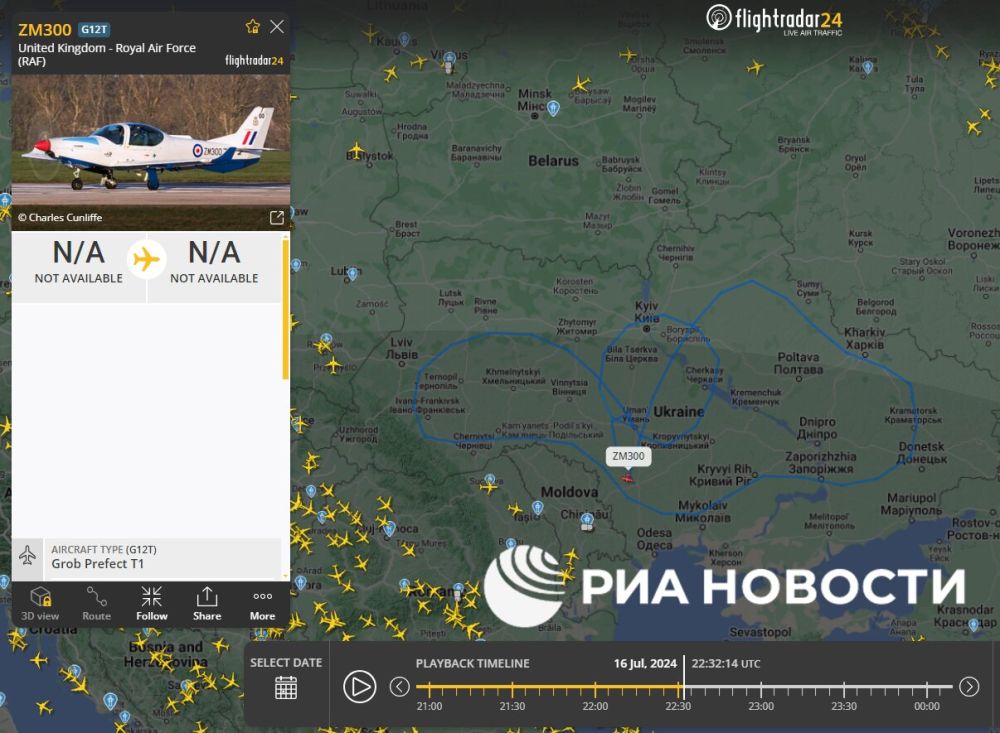 ������-���������� ������� Grob G120TP-A Prefect T1 ��� �������������� ������� ��� ����������� ��������, � ��������� � ��������, ��������������� ������ ������� Flightradar