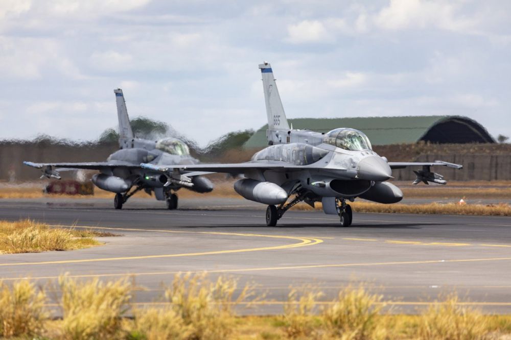 ���������� ������ ������� ���� �� ������ � F-16