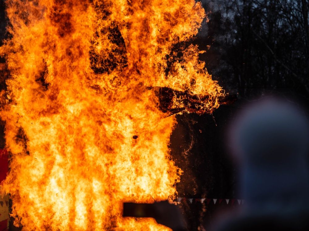 � ��������� ������� ����� ����� ���������� � �������