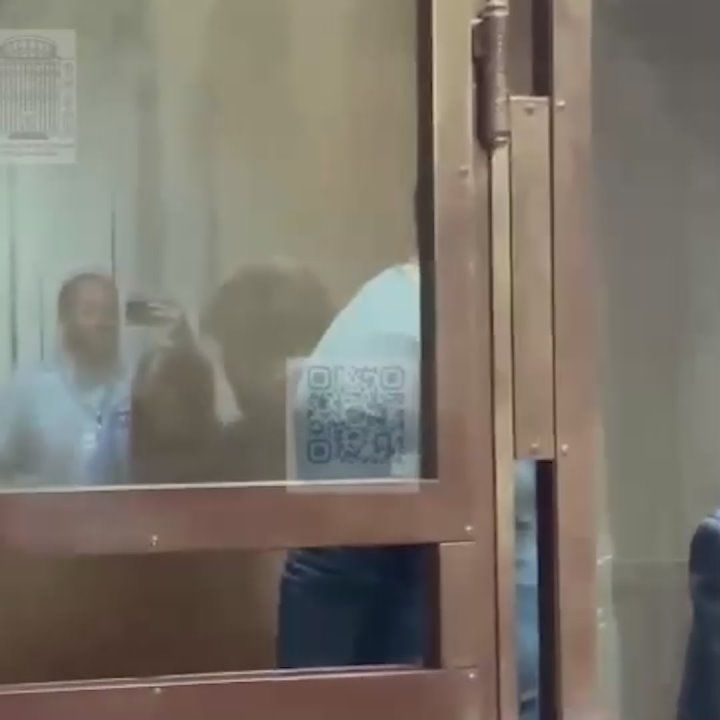     19              ,   