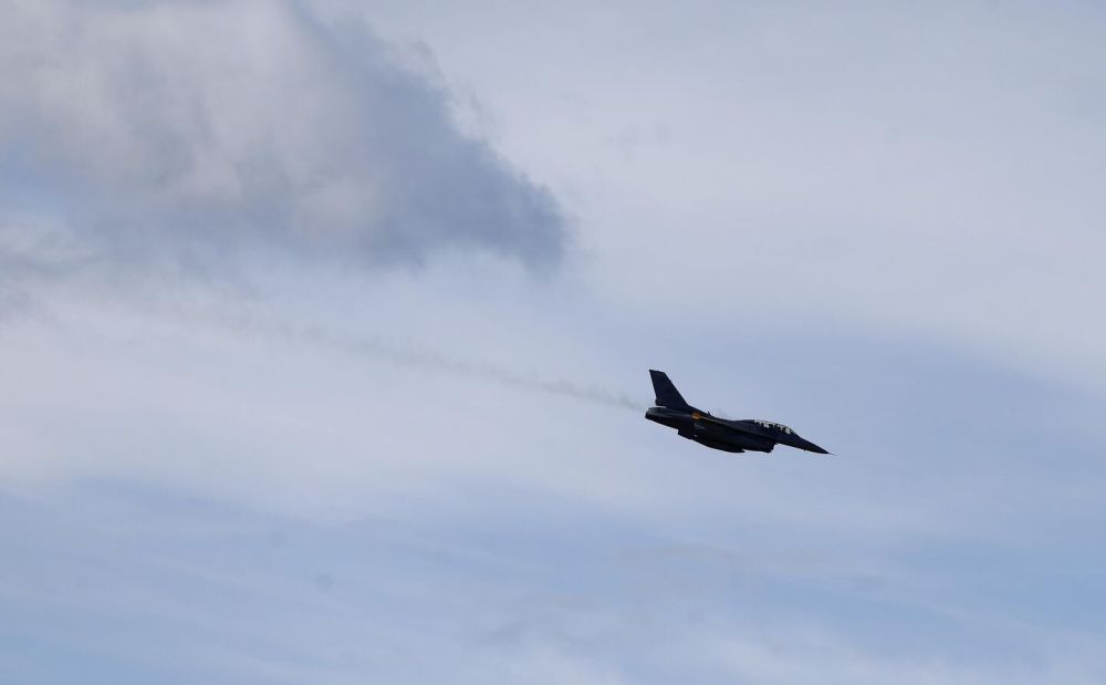 �������� �������� �� ����� �� ��������� � F-16 � �����-����������
