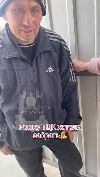 Ҹ  - .           