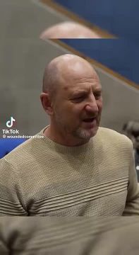 Вручили награду, как будто собаке кость кинули