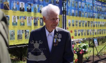 Власти Николаева, ограниченным составом, отметили свой новый праздник "нколи знову"