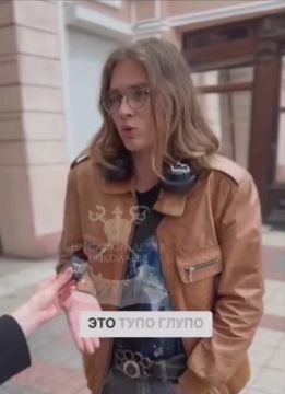 Накипело.. Парень хорошо объяснил всё, что думает, о "демократических идеалах" Украины