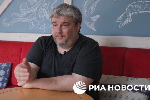 : #,   20.05.2025   