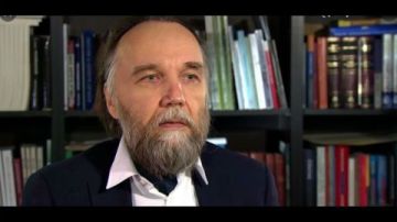 Александр Дугин: Путин приказал создать буферную зону в Харьковской, Сумской и Черниговской областях
