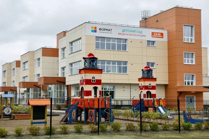 10    :      