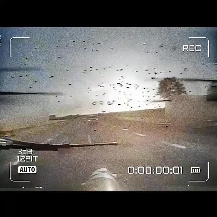 Ситуация на дороге Херсон - Николаев: дроны армии России все контролируют и сжигают авто ВСУ