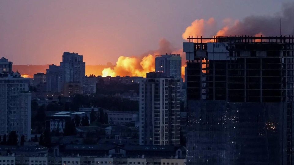 ВС РФ нанесли массированный удар по Трипольской ТЭС в Киевской области