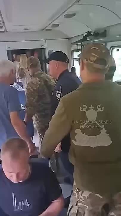 «Здоровья, удачи и, денег, побольше!..»