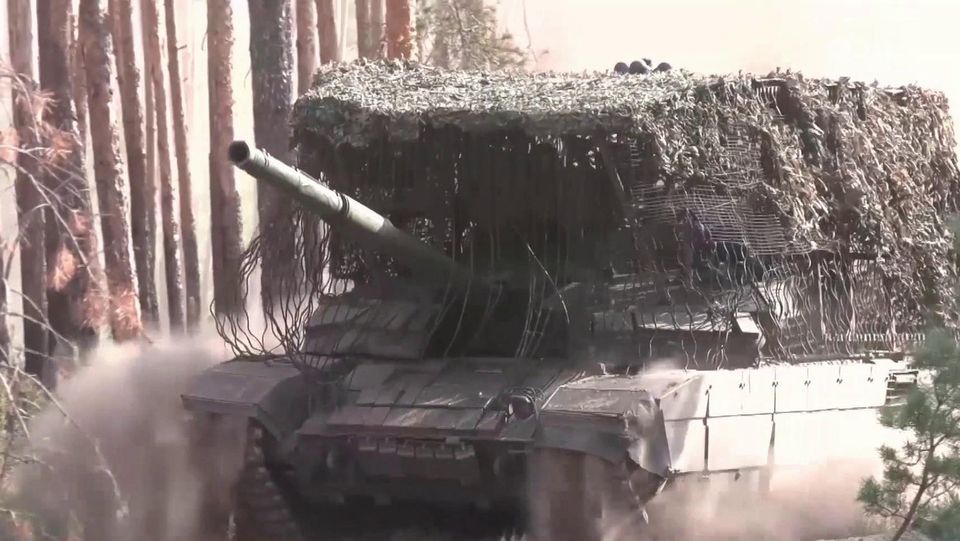 Российские войска нанесли мощный удар по военным объектам в Харькове