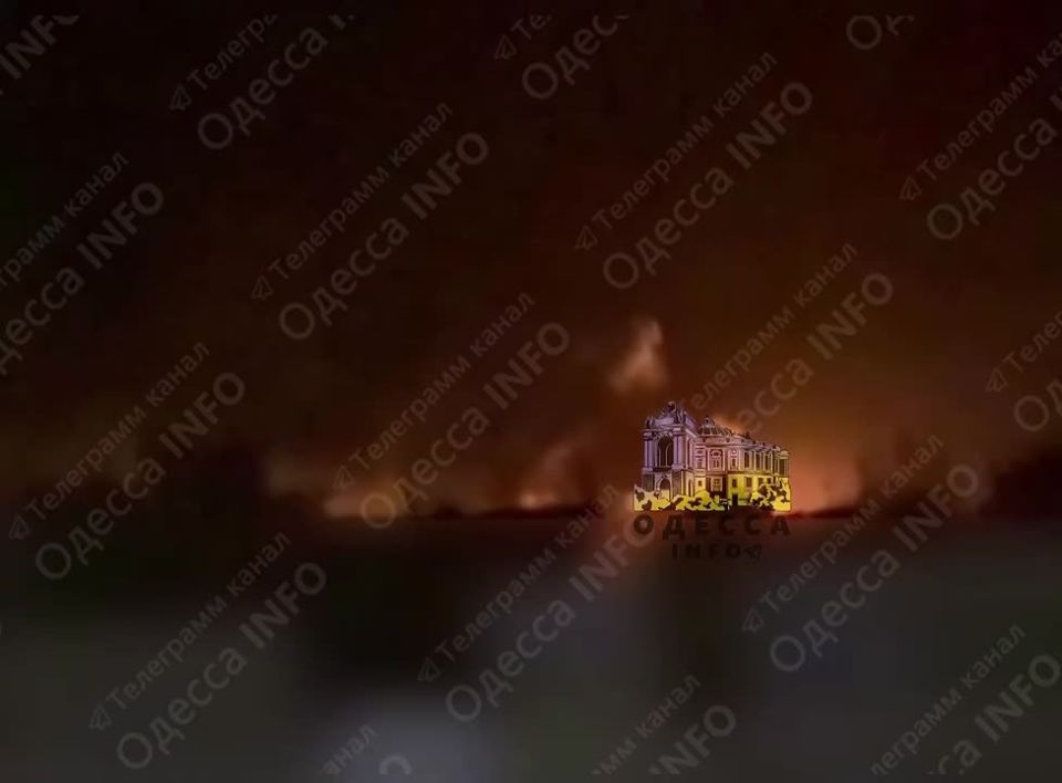 Анатолий Кузичев: Не думаю, конечно, что это наш полноценный ответ на удар по Новороссийску, но идея наносить урон украинской инфраструктуре — отличная