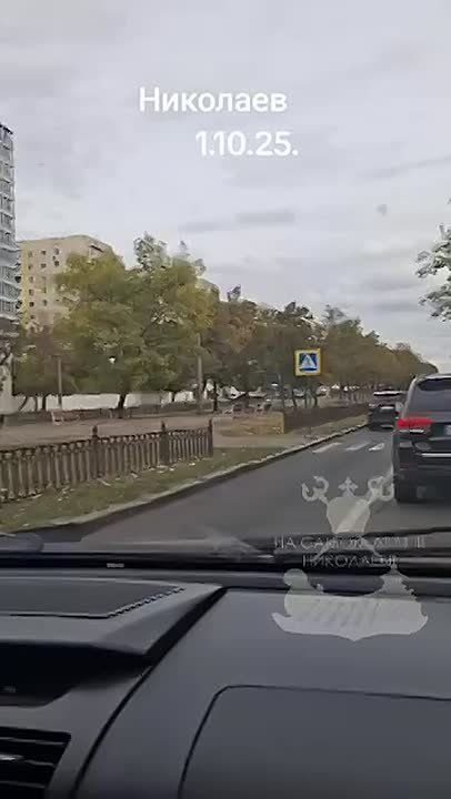 #улицами_Николаева. Наш самый главный проспект в городе Кто давно уехал, многое по вашей памяти изменилось? Делитесь в комментариях ПОДПИСАТЬСЯ