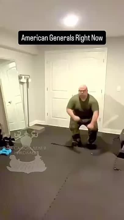 Генералы США после приказа шефа Пентагона Пита Хегсета перестать быть толстыми и обрести хорошую физическую форму