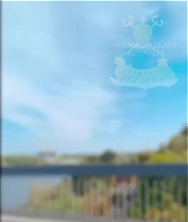 #улицами_Николаева. Наш город прекрасен в любое время года, но осень придаёт ему особый шарм