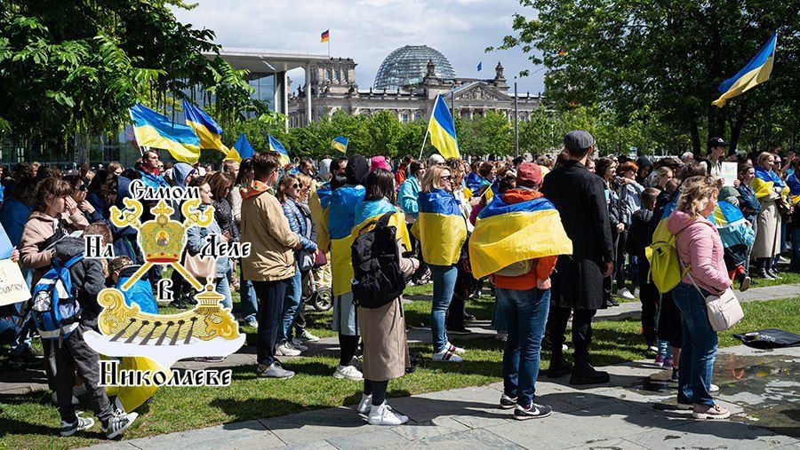 По данным немецкого экономического исследовательского центра Ifo Institut, беженцы из Украины делают возвращение на родину зависимым, прежде всего, от исхода войны, гарантий безопасности и политических реформ