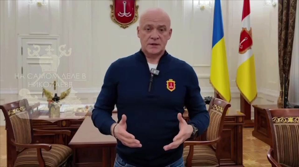 Упал с двух стульев. Вот и подошла к концу карьера одесского градоначальника, ярко демонстрирующая суть современных внутриукраинских разборок