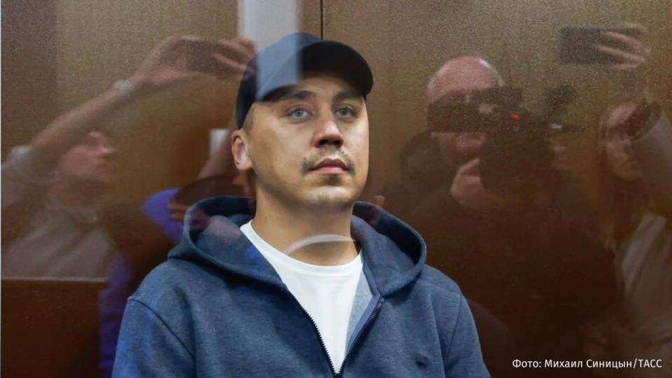 Прокурор запросил пять лет и штраф в 900 тысяч рублей предпринимателю Дмитрию Портнягину по делу о легализации денежных средств, передает корреспондент РЕН ТВ из зала суда