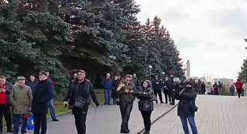 В Москве проходит прощание с телеведущим Юрием Николаевым