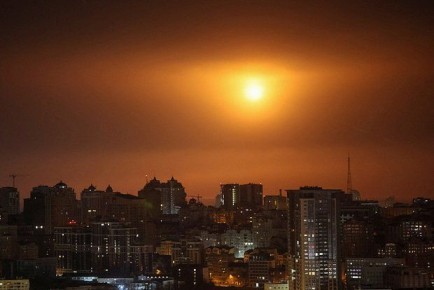 РИА Новости: Жители Украины поджигают автомобили сотрудников ТЦК