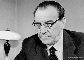 Биография Александра Бакулева