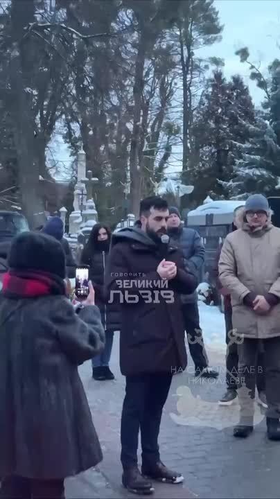 ��� ��� � �������� ������������ ��������� �����