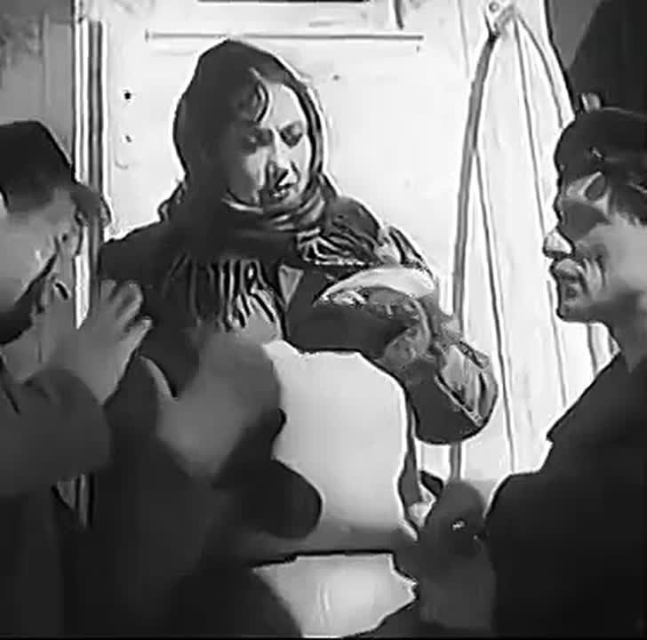 Викторина «Угадай фильм». «Опомнись, старый мир!» Продолжаем #Угадай_фильм ПОДПИСАТЬСЯ