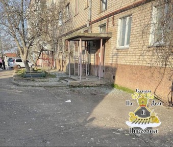 В ночь на 16 марта беспилотник повредил территорию одного из учебных заведений в Николаеве