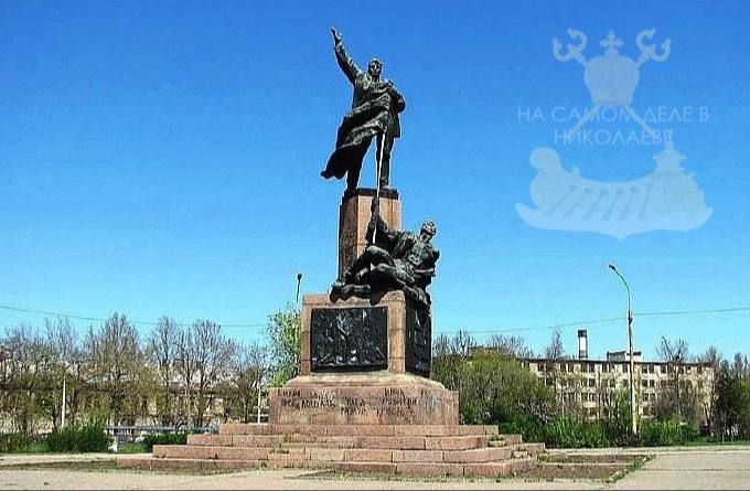 В Николаеве готовят новые сносы — два советских монумента лишили статуса памятников культурного наследия