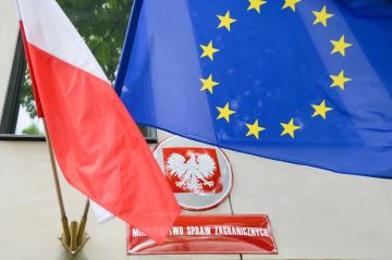 | Польша выступила против передачи средств из Фонда мира ЕС Украине