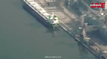 Суда, доставлявшие военные грузы для нужд ВСУ, в порту Николаева попали под удар «Гераней»