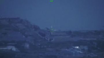 Три сухогруза и балкер отбомбили сегодня ВС РФ в Чёрном море и в порту Николаева, хвастаются в Минобороны РФ