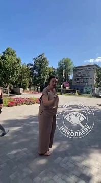 В Киеве рагулиха набросилась на детей, которые разговаривали на русском языке